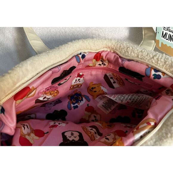 Disney Parks 2024 Munchlings Tote Marie Minnie Baymax New - Picture 6 of 6